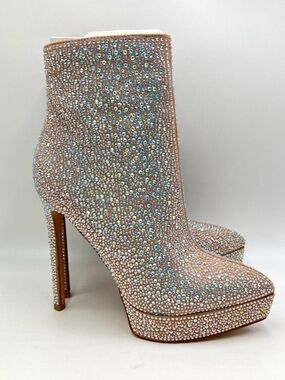 Madden Girl‎ Womens Size 8 Blush Jeweled Encrusted Platform Ankle Boots Shoes